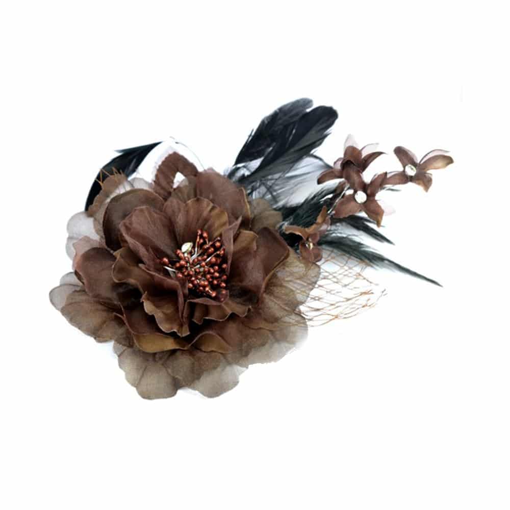 Flor Aurea plumas strass 20×14 marrón