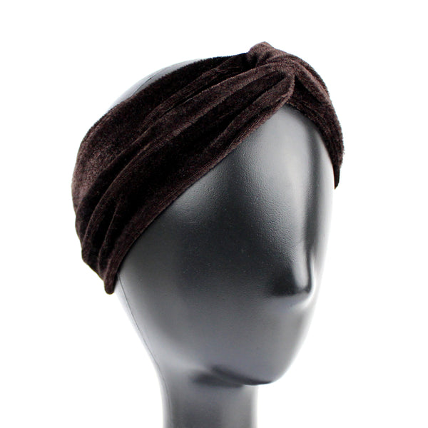 Turbante de terciopelo abierto marr C3 B3n