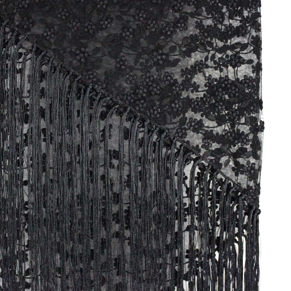 mantón de tul de flores negro
